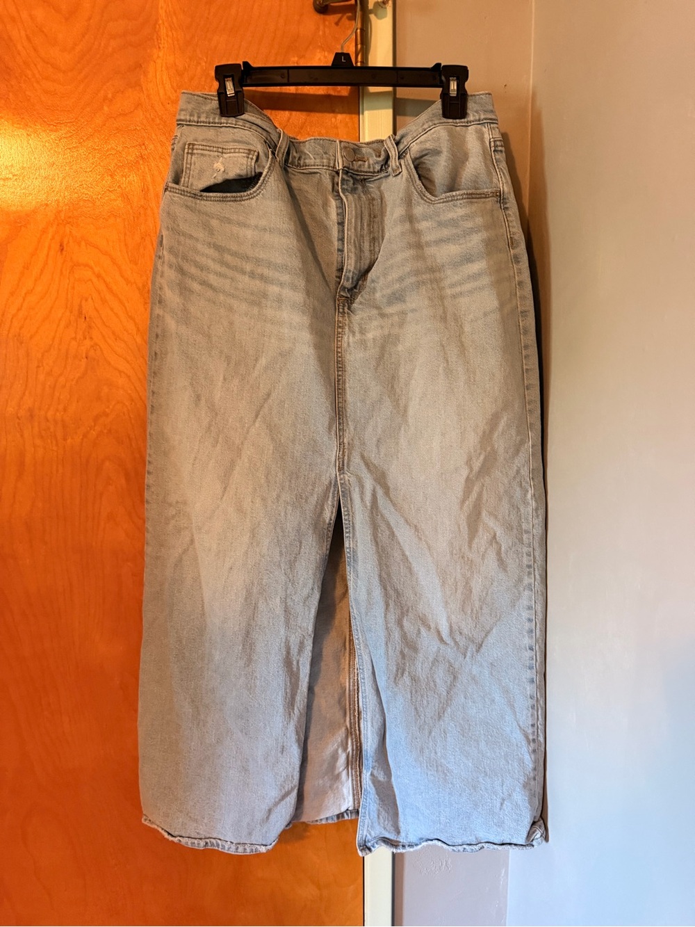 Universal Threads Light Wash Denim Maxi Skirt